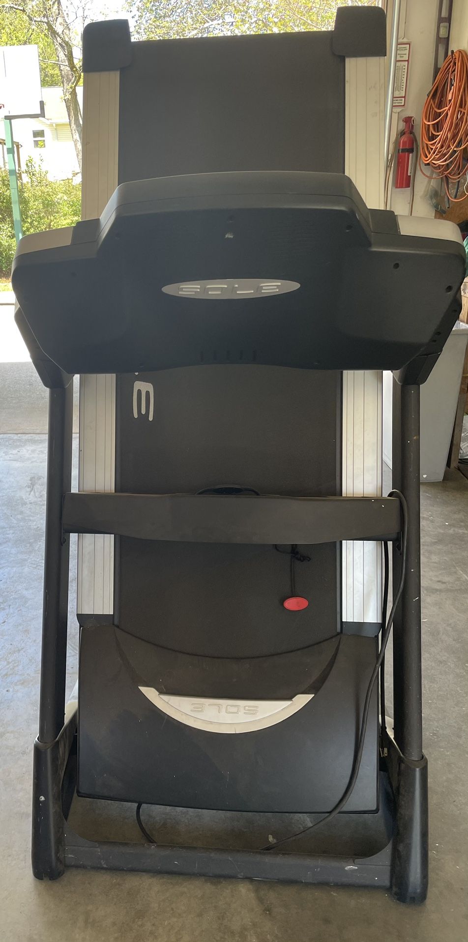 Sole F83 (Folding) treadmill