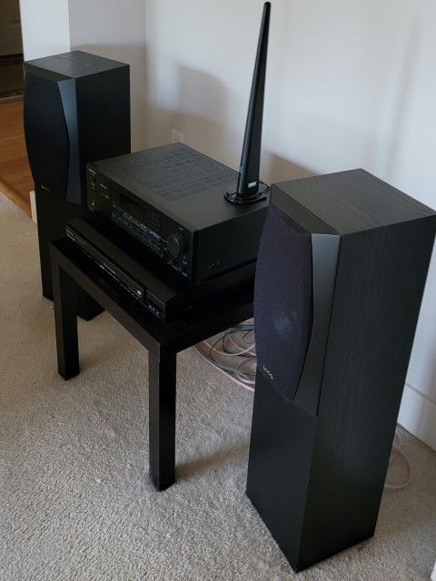 Onkyo TX-11 Receiver and Infinity Speakers 