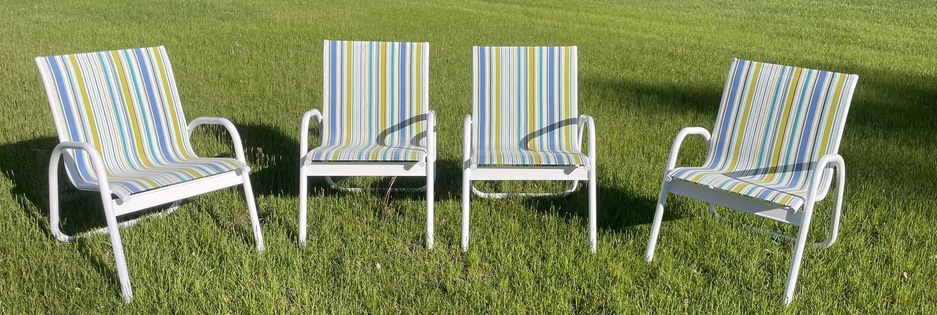 4 Outdoor Patio Chairs – Striped (Blue/Green/Yellow)