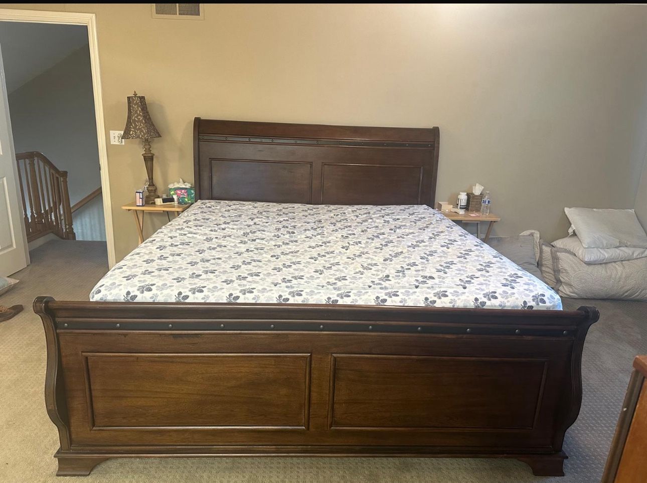 📦 MOVING SALE – EVERYTHING MUST GO! 🏡 🗓 Saturday, June 31 – Sunday, July 1 🕘 Time: 9:00 AM – 2: