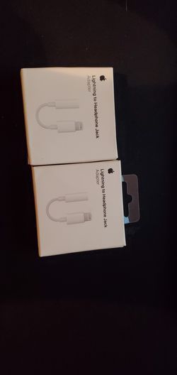 x2 Apple lightning to headphone jack