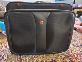 Wenger Carry On Luggage Back Swiss Army Victorinox