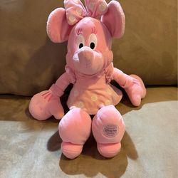 Rare Disney store exclusive pink Minnie Mouse