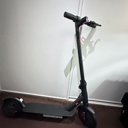 Scooter Electric.