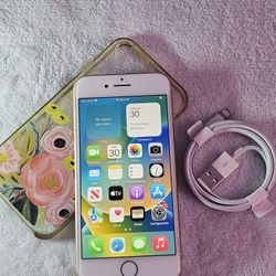 📲 iPhone 8G 64GB  Unlocked (Battery 92%)