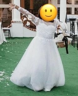 Lace Embroidery Sheer Long Sleeves Kids Trailing Gowns