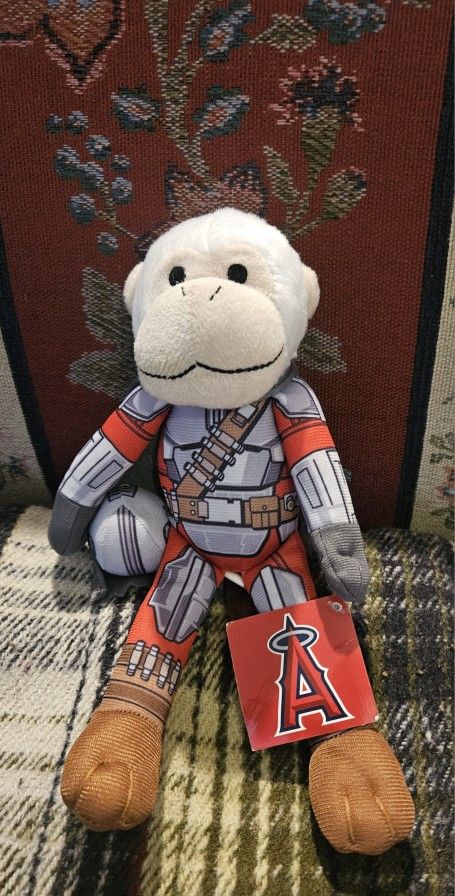 NEW STARWARS MANDALORIAN RALLY MONKEY ANGELS BASEBALL STADIUM STUFFED PLUSH ANIMAL TOY
