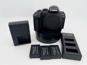 R10 body only accessories batteries canon mirrorless
