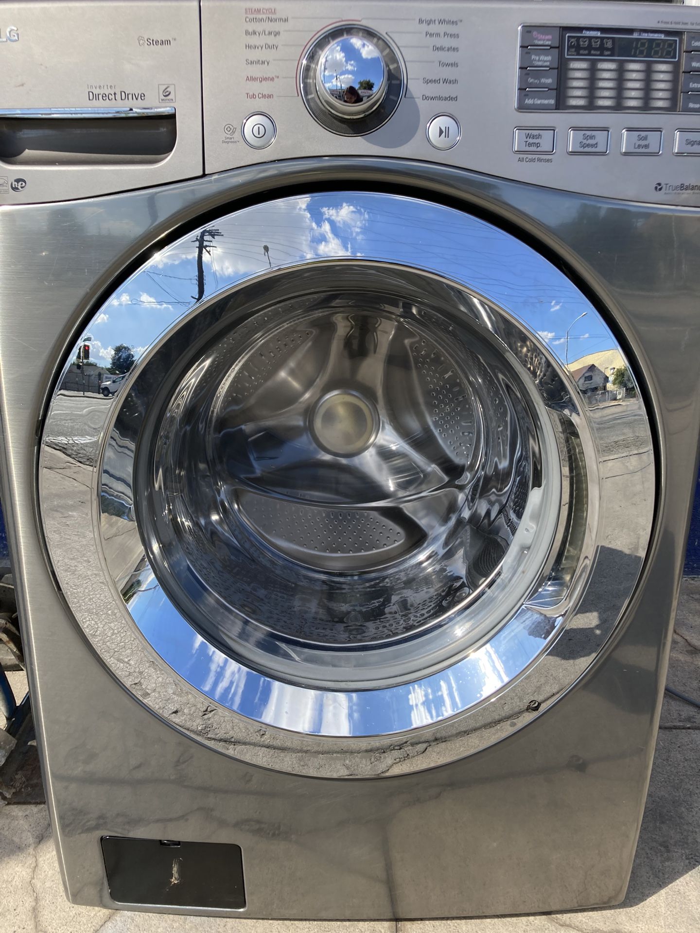 LG Washer And Dryer
