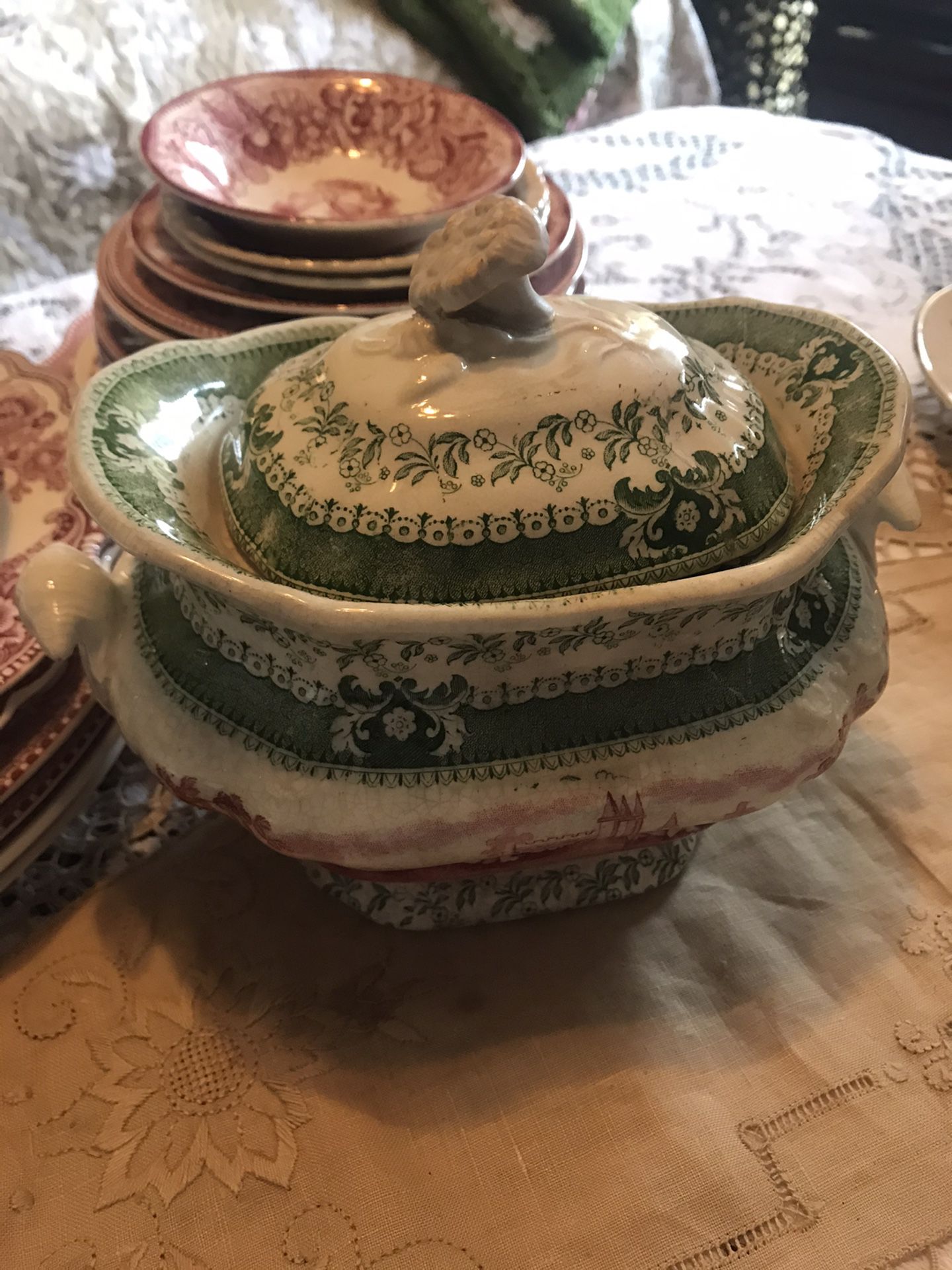 Vintage Dishes..shabby Chic 