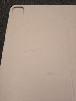 Apple iPad Pro Smart Folio Case White