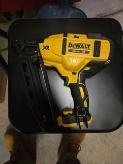 DeWalt  20V Max XR