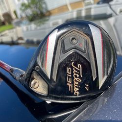 Titleist 913F Fairway 17 Degree 4 Wood With a Mitsubishi Bassara Hybrid Light Flex Shaft