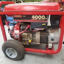 GENERAC 4000 Exl With 6600  Surge Wattage Just Put New Carberator On It Works Great 