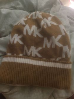 Micheal kors beanie