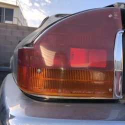 1976-1992 Jaguar XJS taillights