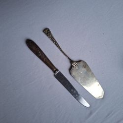 Cake Knife And Plat Silver