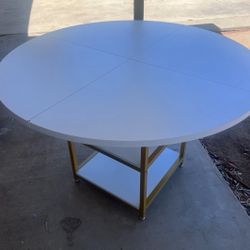 Dining Table (Has Some Damages, Check The Photos)