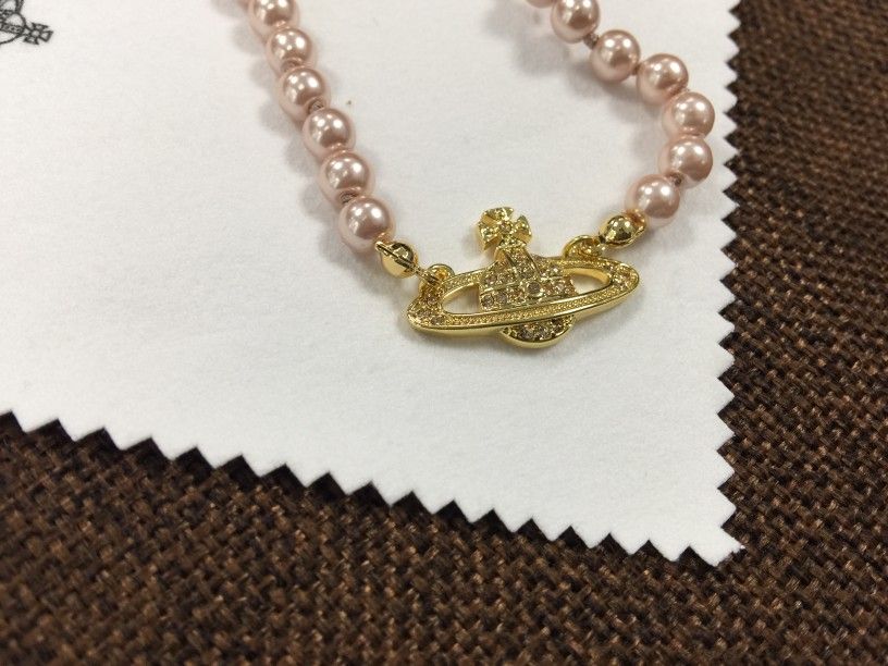 Vivienne Westwood Mini Bas Relief Choker in Gold