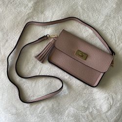 Blush Pink Touchscreen Purse