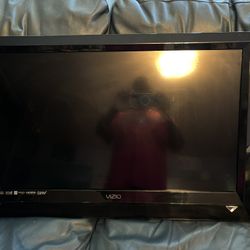 Vizio 32” TV