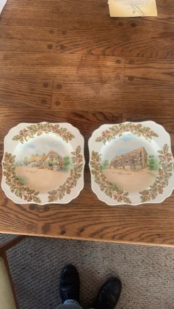 71/2 square plates Old English Inns