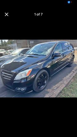 2011 Mercedes-Benz R-Class