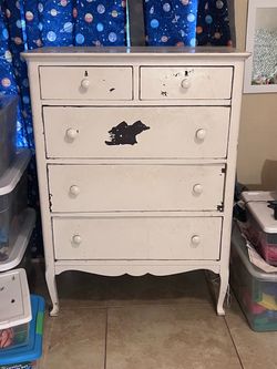 White Wood Dresser