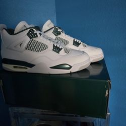 Jordan 4 Ozidized Green