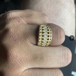 Diamond Gold Ring 