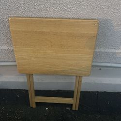 Foldable Tray Table