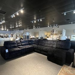 7PC Power Reclining Sectional