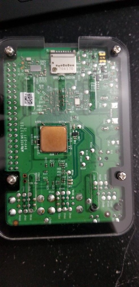 Raspberry Pi 3 model B v1.2 + Accessories