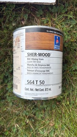 Mostly full quart of stain
