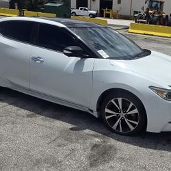 2016 Nissan Maxima