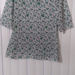 Woman's Paisley Tunic Top Size Small