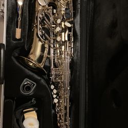 Selmer Saxophone Model SAS301 With Case - Nice!