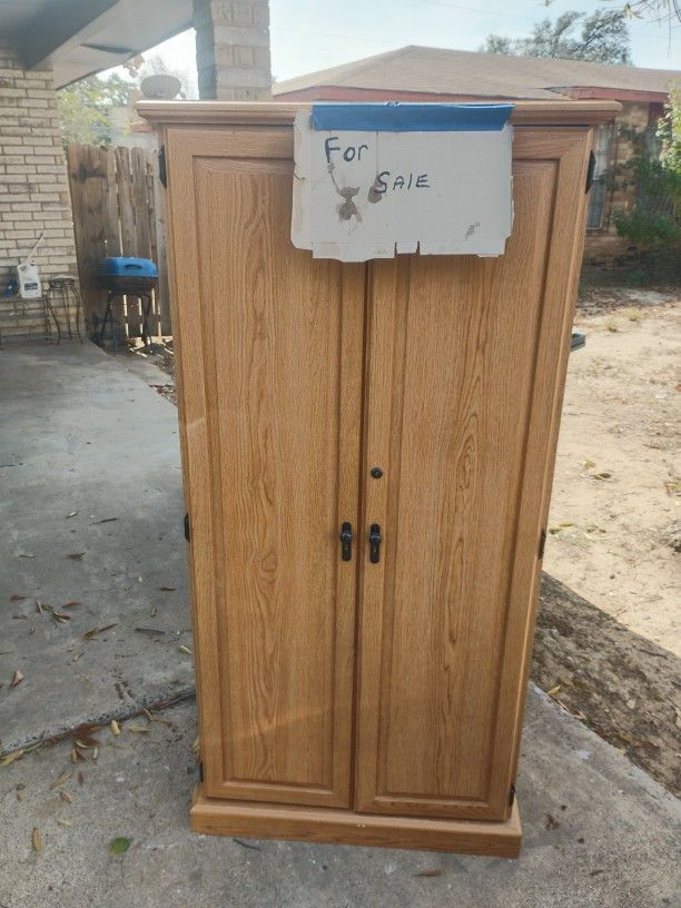 Cabinet For Computer