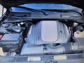 2012 Dodge Challenger 5.7v8 engine