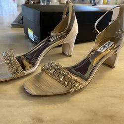 Badgley Mischka Ivory Heels