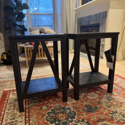 2 Side Tables