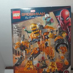 Crazy Deal Spiderman Fair From Home Lego Retired. 