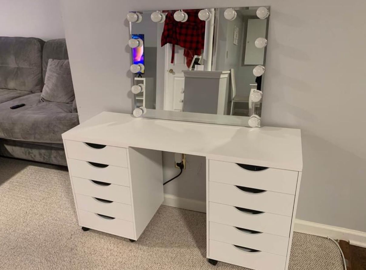 Impressions Makeup Vanity & Mirror