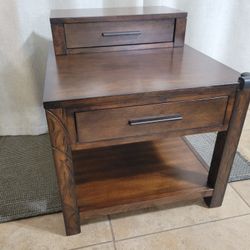Dark Brown Wood End Table