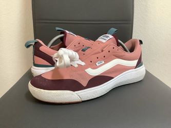 USED Mens 10/Wmns 11.5 Vans Ultrarange EXO 721356 Rose Dawn/True Wht Skateboard Shoes **Located In Agoura Hills**