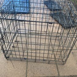 Dog Crates(large,medium and small) 