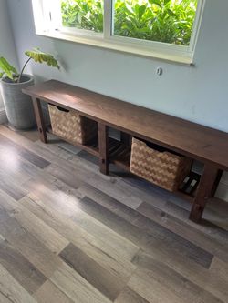Entry way shoe bench