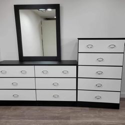 Brand New Dresser with Mirror and Chest / Comoda con Espejo y Gavetero Nuevos … Delivery 🚚 
