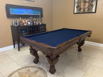 Brand NEW Legacy Pool Table!!! Choose your finish!!