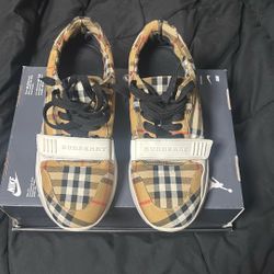 Burberry Shoes 
